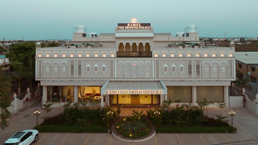Ramee The Srinivas Palace Bhuj Zewnętrze zdjęcie