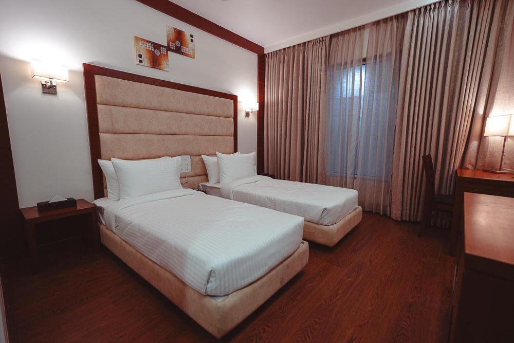 Ramee The Srinivas Palace Bhuj Zewnętrze zdjęcie
